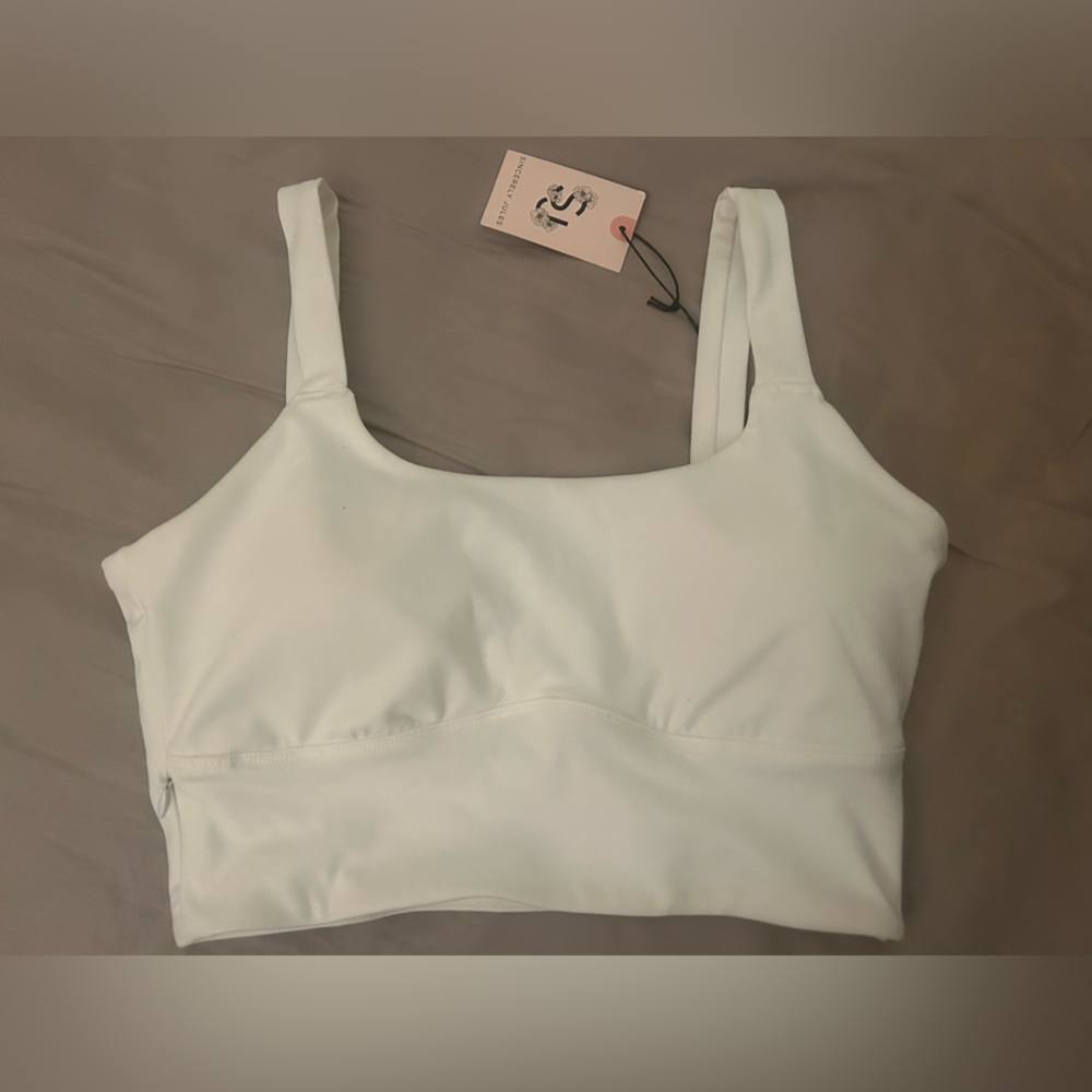Sincerely Jules white cross over sports bra